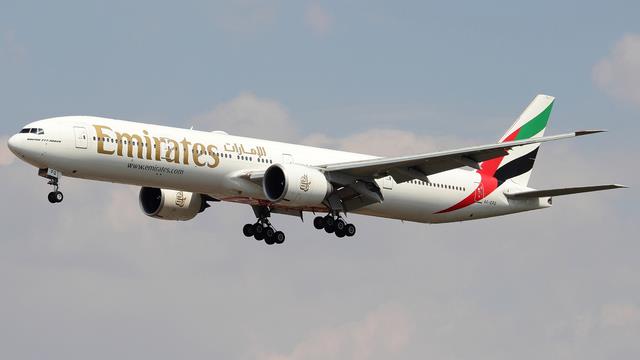 A6-EPQ::Emirates Airline